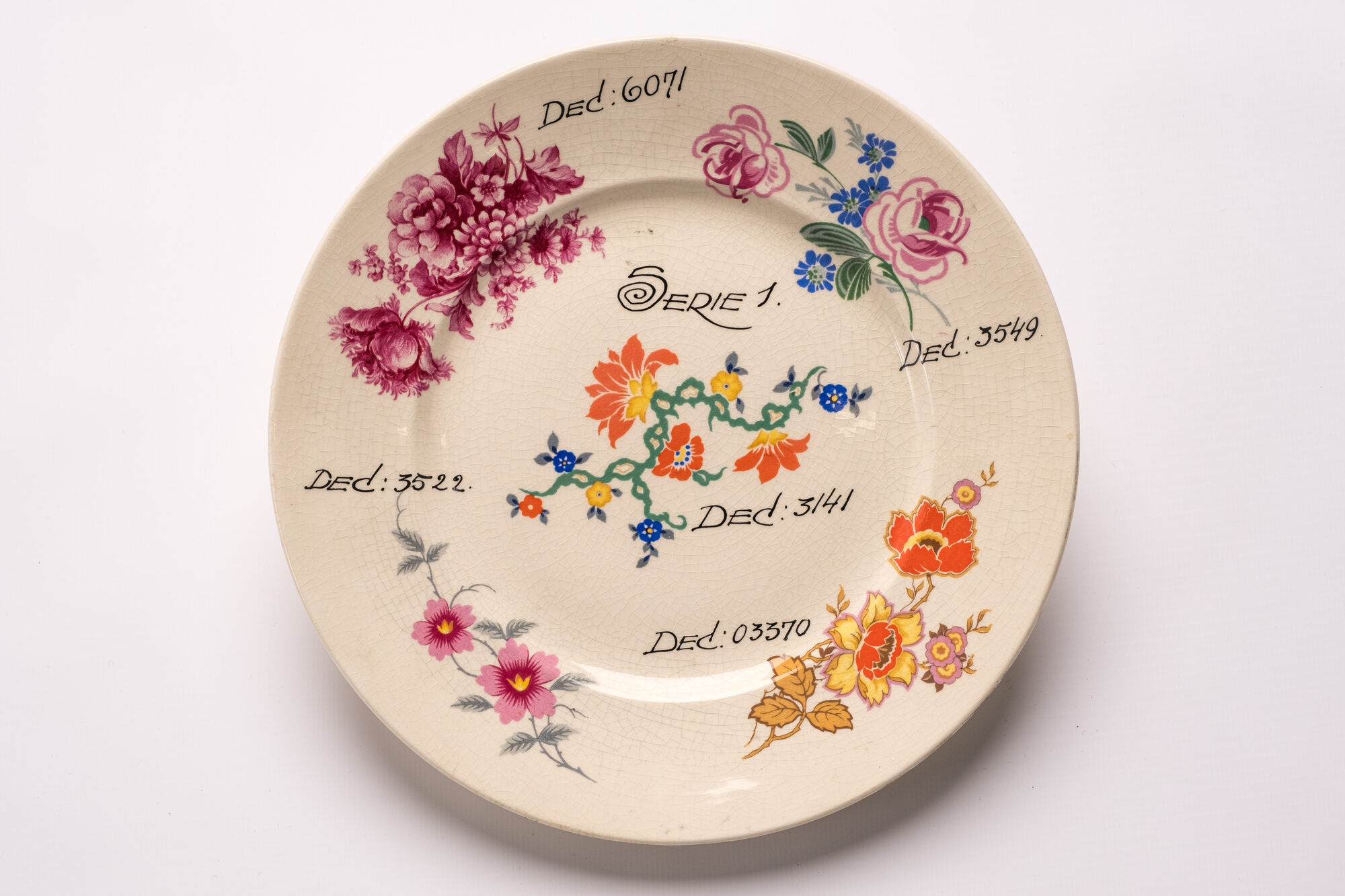 Bord, steengoed, Mosa, Maastricht (NL), 1ste helft 20ste eeuw