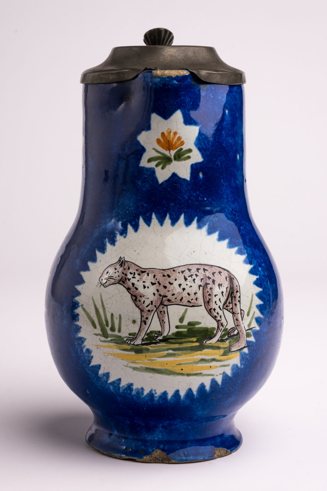 Bierkan met deksel, faience, Brussel, begin 19de eeuw