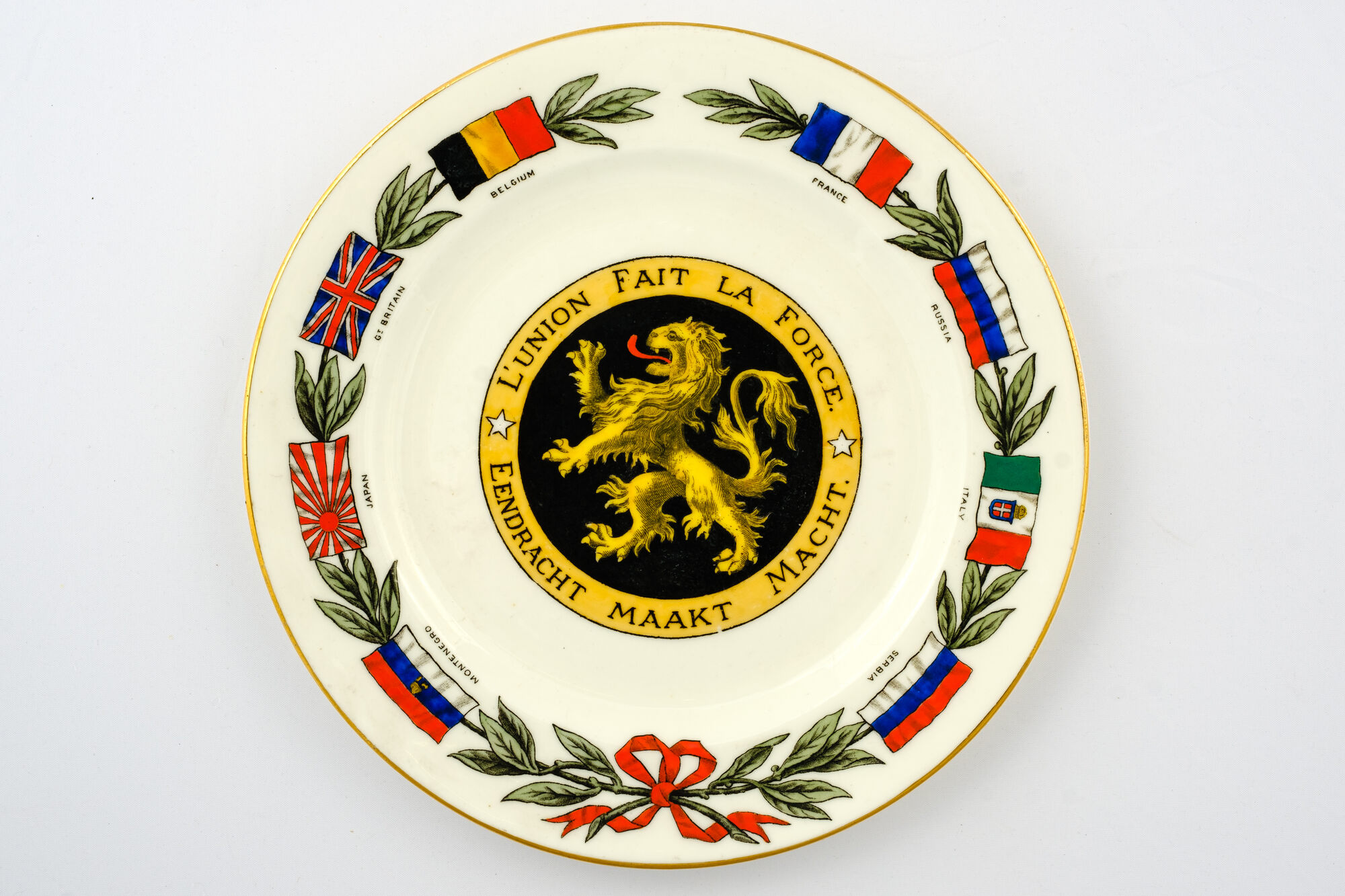 Bord met Belgisch wapenschild, 1916