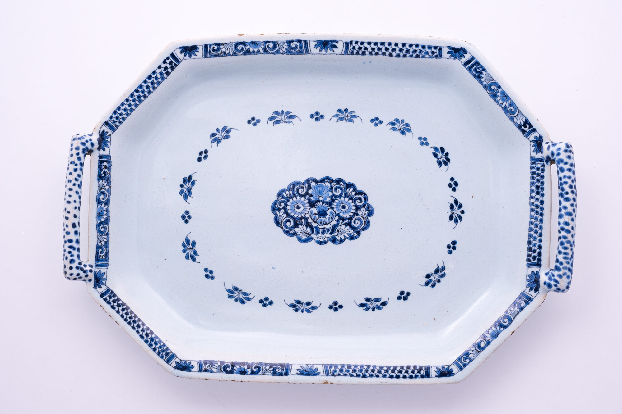 Schaal, faience, Rijsel (FR), 18de eeuw
