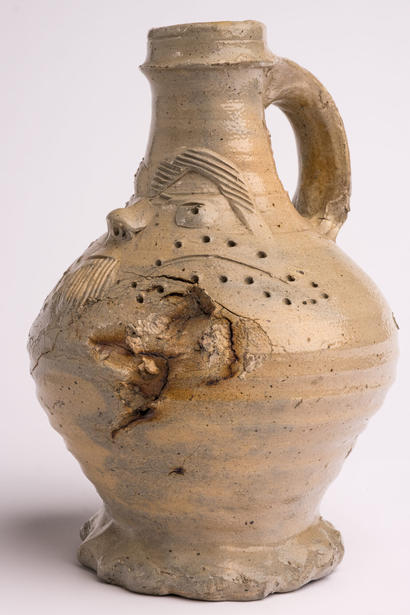 Aangezichtskruik, zandsteengoed, Aken (D.), ca. 1500