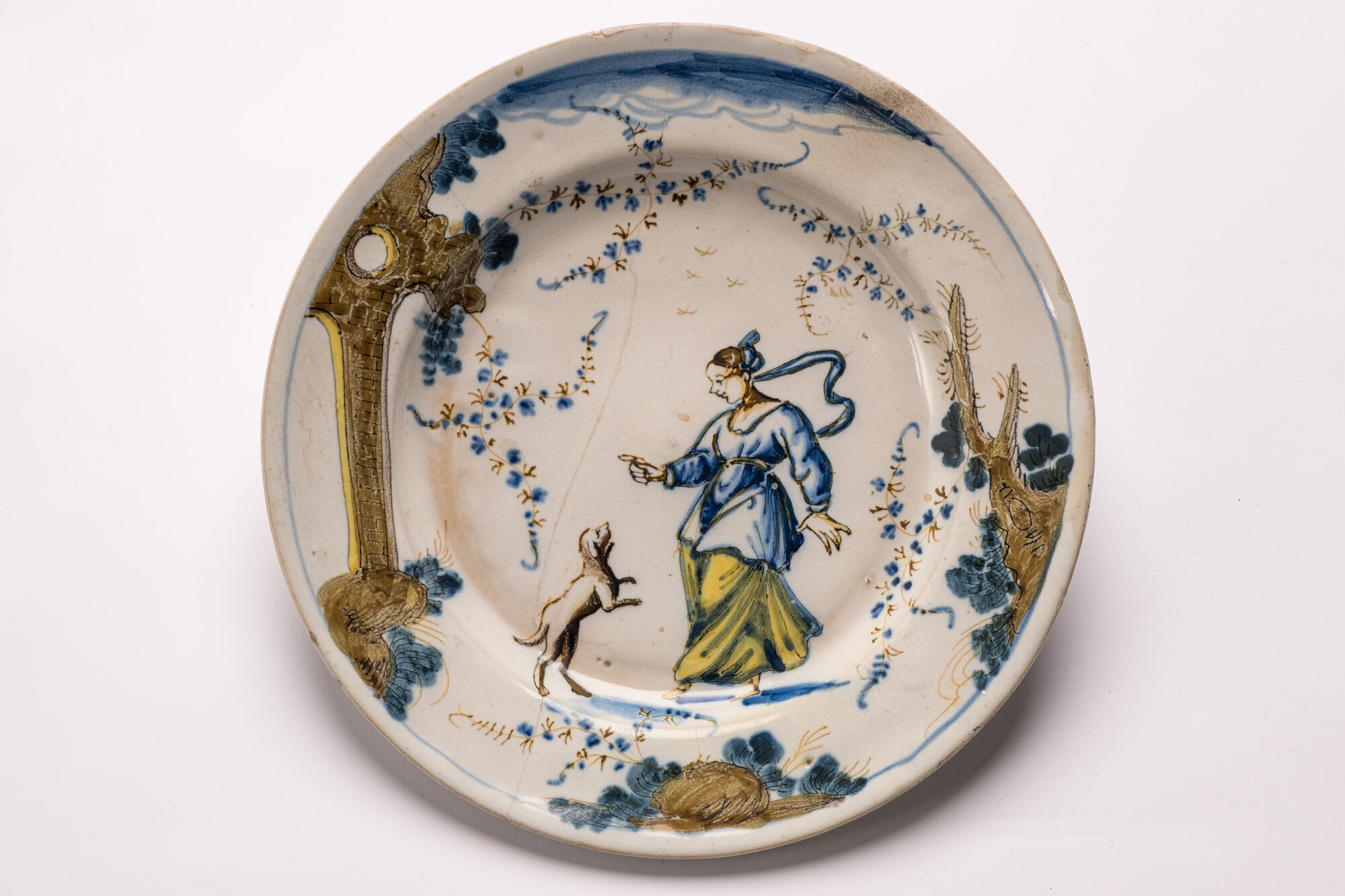 Bord, faience, Milaan, 18de eeuw
