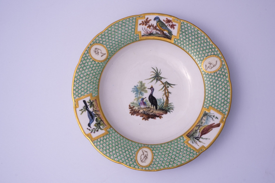 Bord, zacht porselein, Sèvres (FR), 1784