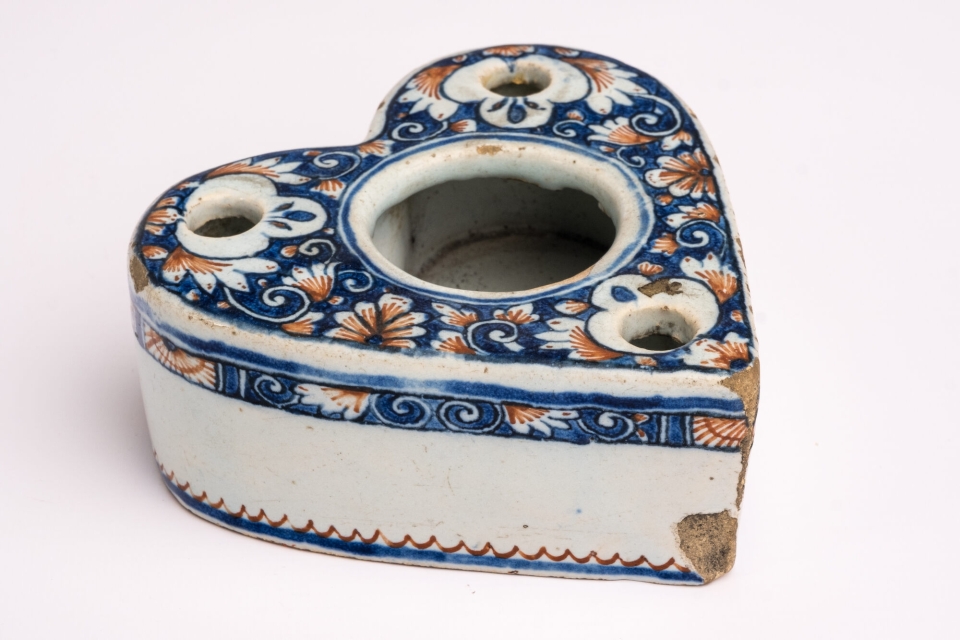 Inktstel, faience, Rouen(FR), 18de eeuw